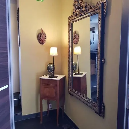 فندق مبيت وإفطار Gate 25 بلوتْجْزا